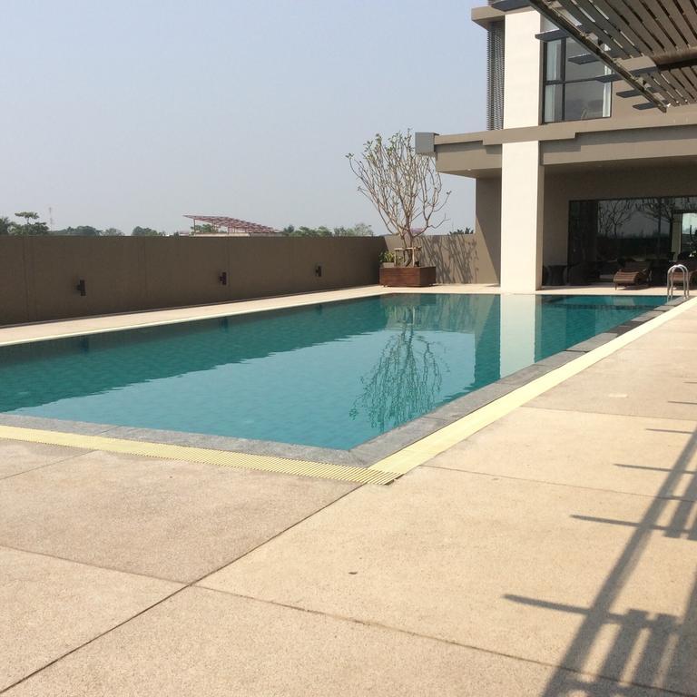 Himawari at condominium Khon Kaen Cameră foto